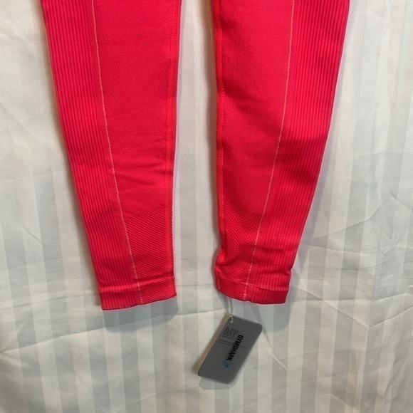 Gymshark Ultra Seamless Gorgeous Bright Neon Pink Leggings Size M - Picture 3 of 11